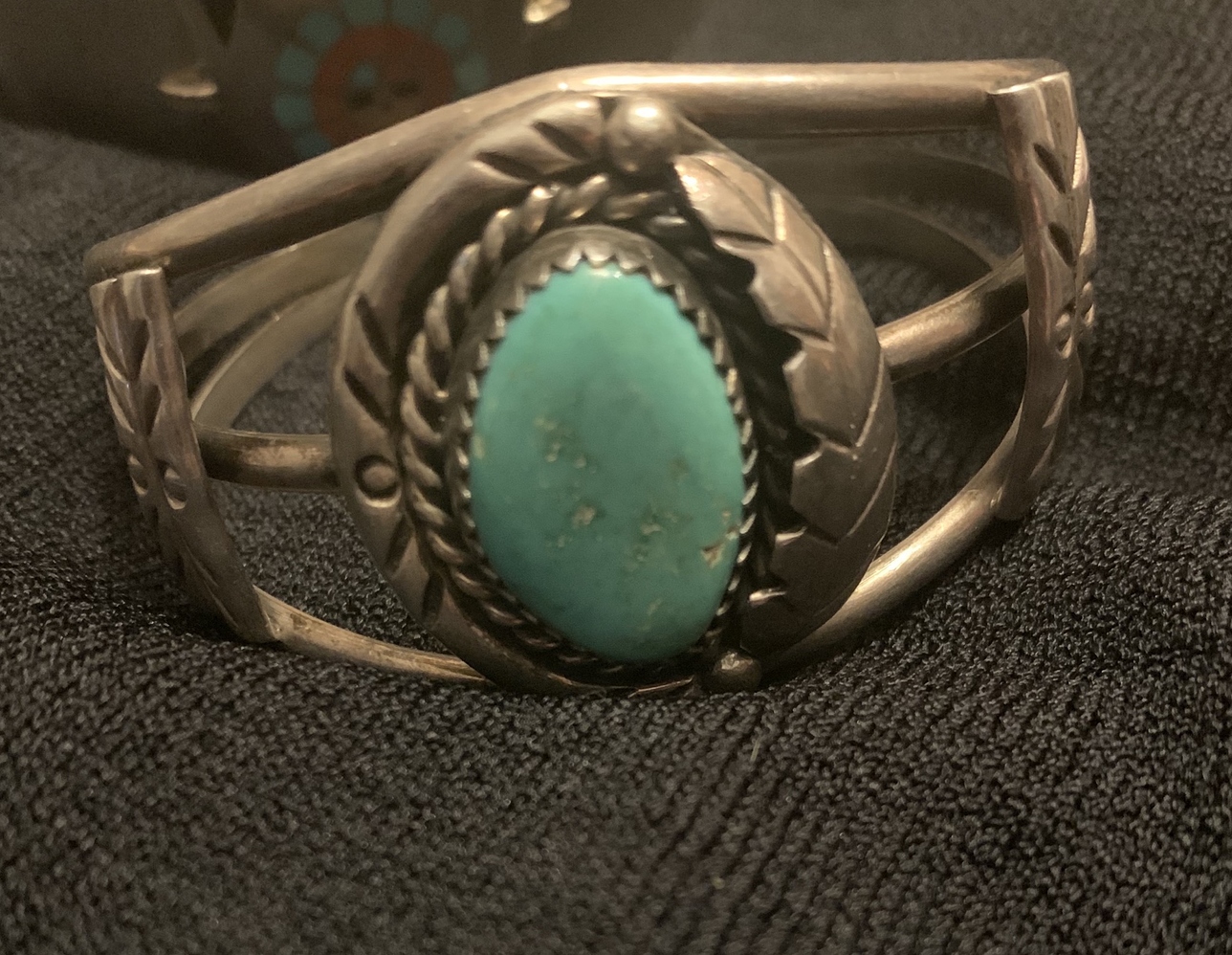 “White”Turquoise? - Identifying & Discovering - Turquoise People
