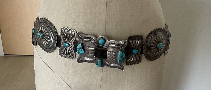 belt buckle